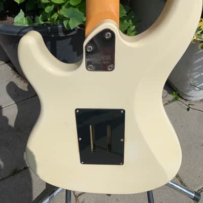 Yamaha SE-312 White image 5