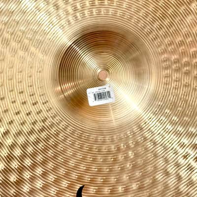 Zildjian 20" ZHT Medium Ride Cymbal Traditional image 7