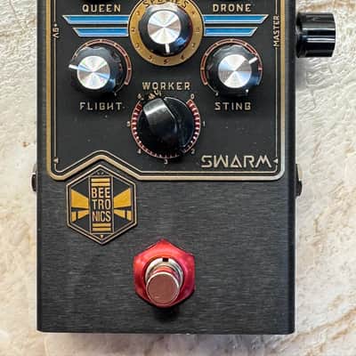 Beetronics Swarm Royal Series Fuzz | Reverb