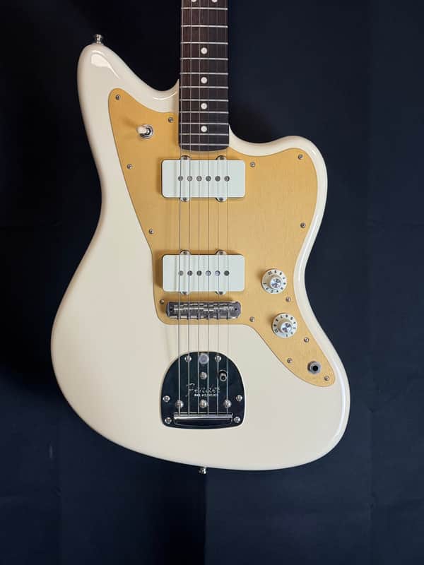 Fender Limited Edition American Professional Jazzmaster with Rosewood Neck 2019 Olympic White image 1