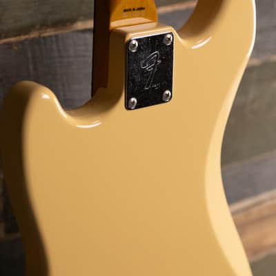 1993 Fender MG-69 Mustang - Vintage White image 5