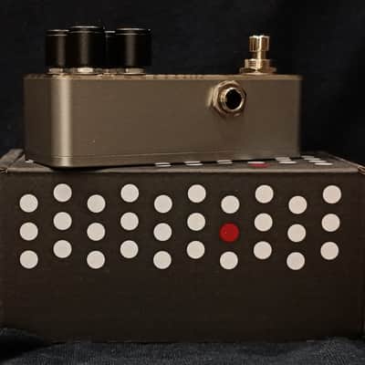 One Control Anodized Brown Distortion 4K - BJF Design image 6