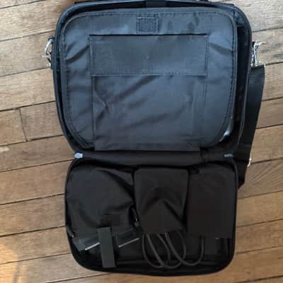 Roland VS-1680 MINT w case and accessories image 6