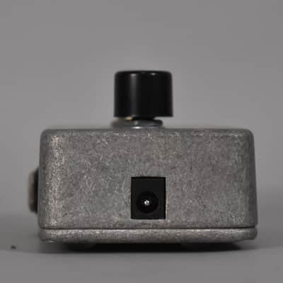 Electro-Harmonix LPB-1 Nano Linear Power Booster Preamp Pedal image 4