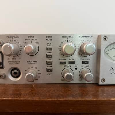 Avalon VT-737sp Tube Channel Strip 2010s - Silver image 2