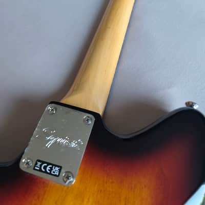 Squier Classic Vibe '60s Jazzmaster 3-Tone Sunburst with Gig-bag image 10