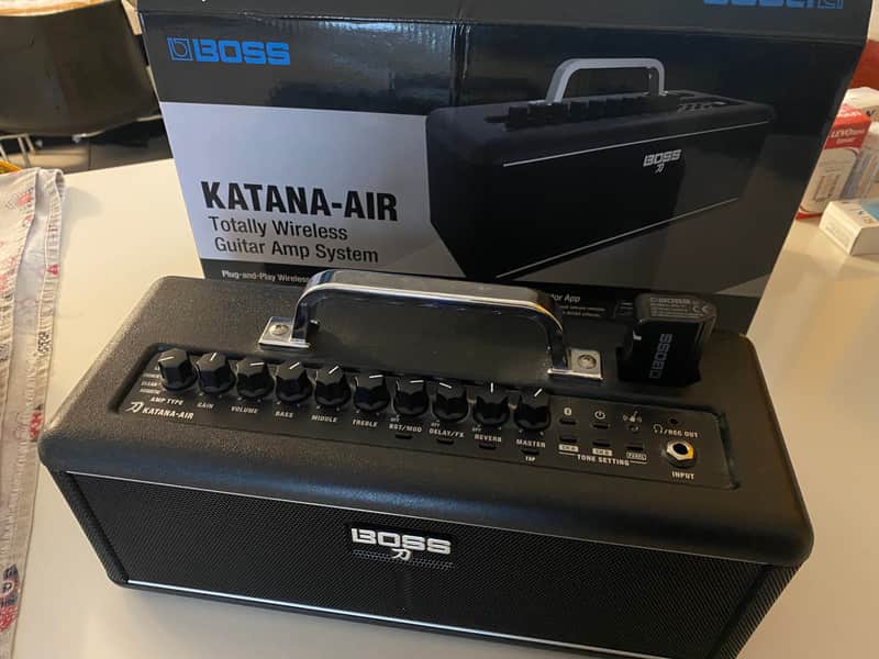 Boss Katana-Air 30-Watt 2x3" Wireless Guitar Combo 2018 - Present - Black image 1