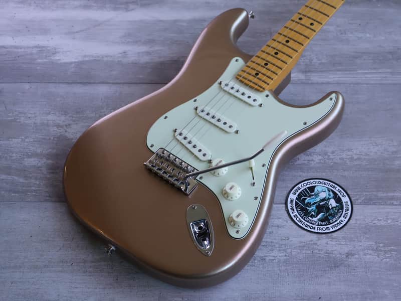 2025 Fender American Professional Classic Stratocaster (Faded Firemist Gold) image 1