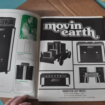 Earth Sound Research '70's vintage guitar amplifier catalog booklet. Nice image 3