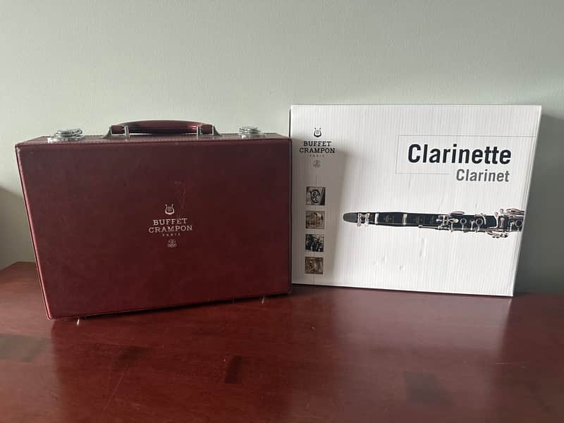 Buffet Crampon E11 Intermediate Bb Clarinet 2019 - Black image 1
