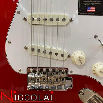 FENDER American Vintage II 1965 Stratocaster, Round-Lam Rosewood Fingerboard, Candy Apple Red image 1
