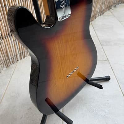 Fender Vintera II '60s Telecaster Thinline with Maple Fretboard 2023 - 2026 - 3-Color Sunburst image 11