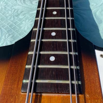 Gibson Thunderbird Bass 1976 - Sunburst - Reissue Limited Edition image 19