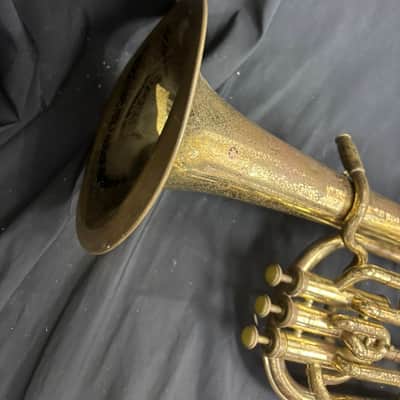 Yamaha YAH-201 Eb Alto Horn 3 Piston Vintage Brass Instrument Untested image 5