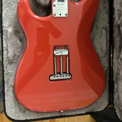 Fender American Professional II GT11 Stratocaster Sweetwater Exclusive 2025 - Fiesta Red image 3