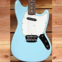 FENDER 1975 Vintage MusicMaster Guitar Daphne Blue Sweet! 06459