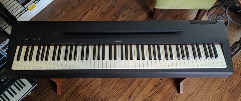 Yamaha P-60 digital piano image 1