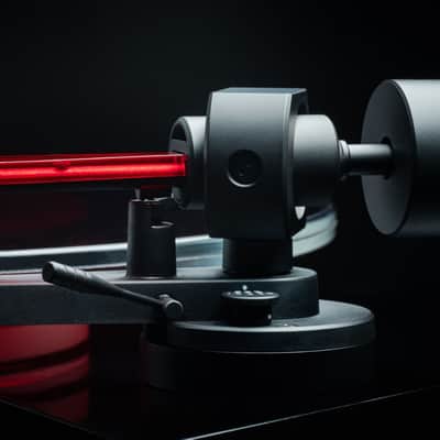 Pro-Ject: AC/DC Artist Series Turntable - Limited Edition image 4