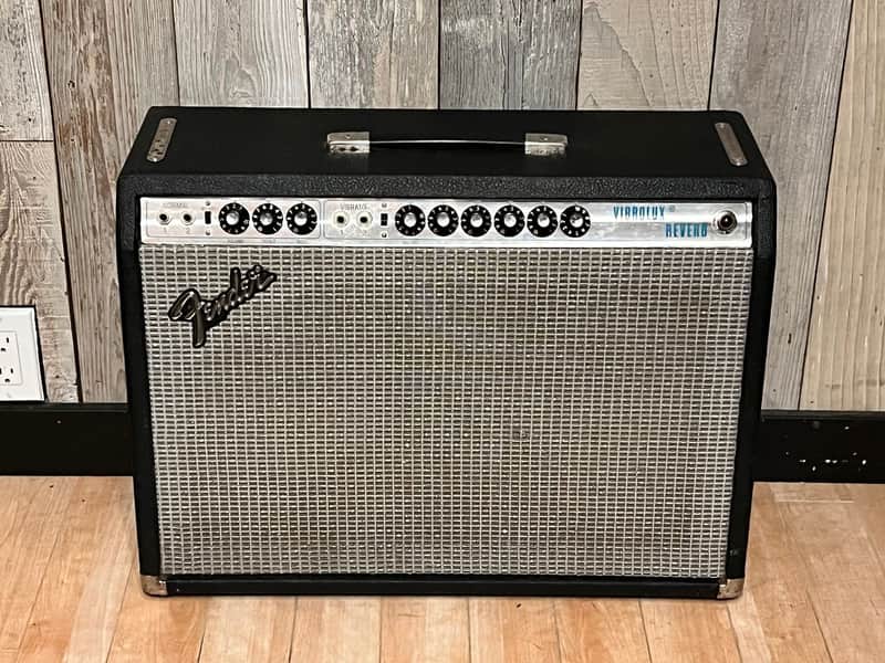 1977 Fender Vibrolux Reverb 2-Channel 35-Watt 2x10" Guitar Combo, Celebrity Owned, Stellar Condition ! image 1