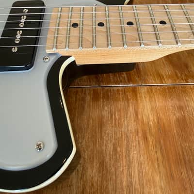 Reverend Double Agent OG MBK (Charger H90) – Mint – w/ Reverend Two-Tone Case – Bass Contour image 4