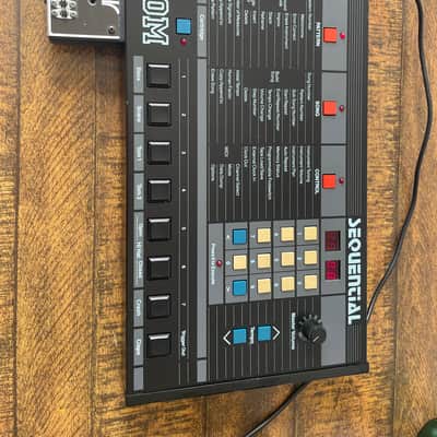 Sequential TOM 4-Voice Drum Machine 1985 - Black image 6