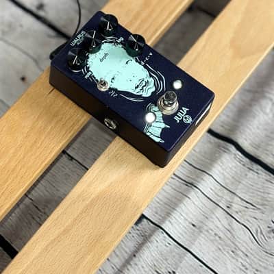 Walrus Audio Julia Chorus / Vibrato 2017 - 2019 - Purple image 3