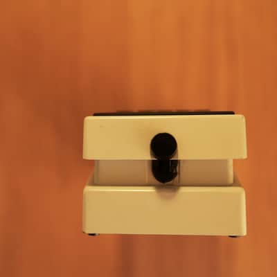 Boss NS-2 Noise Suppressor - White (Made in Taiwan) image 2