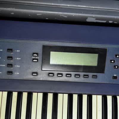 Kurzweil K2000VP 61-Key Digital Synthesizer 1990s - Indigo image 4