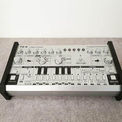 Behringer TD3 or RD6 Black Valchromat Stand from Synths And Wood image 5