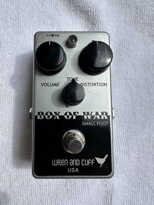 Wren and Cuff Box of War Small Foot 2010s - Silver