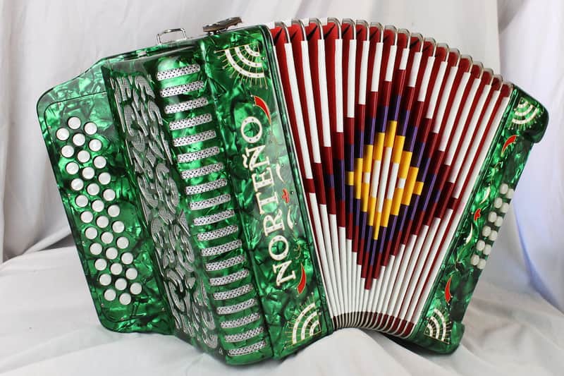 8061 - Emerald Decorated Gabbanelli Norteno Diatonic Button | Reverb