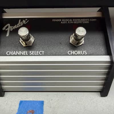 Fender Footswitch for Princeton® Chorus, Ultimate Stereo Chorus, Automatic GT, Automatic SE and M80 Chorus amplifiers 0029972000 image 4