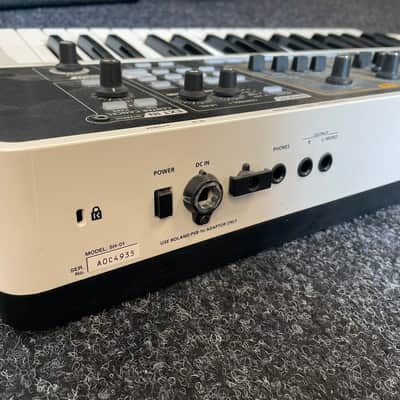 Roland SH-01 GAIA Synthesizer w/PSU image 7