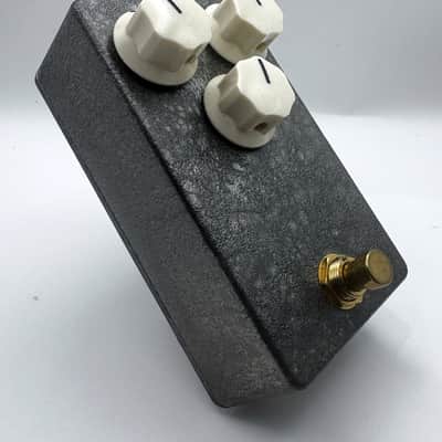 Quint Guitars Clone Lab - Focus Fuzz image 1