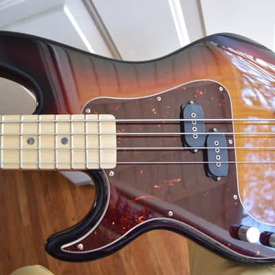 G&L SB-1 , left handed 2020 model, USA made, OHSC & Paperwork, Immaculate image 9