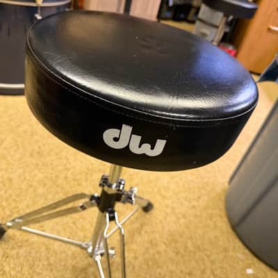 Drum Workshop DW 3000 Series Drum Throne - Double Braced - Round Top image 3
