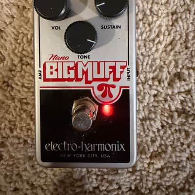 Electro-Harmonix Nano Big Muff Pi Distortion / Sustainer 2013 - Present White / Black / Red image 1