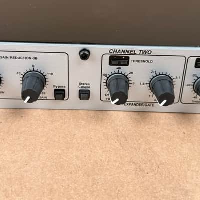 DBX 266xs Compressor Dual Compressor/Gate image 5