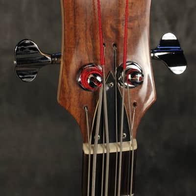BC Rich Bich 8- String Bass 1981 Natural image 3