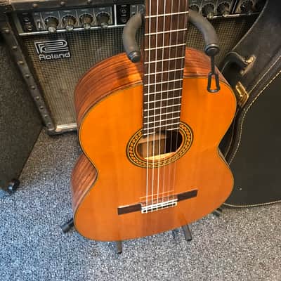 Yamaha CG151S Classical Guitar made in Taiwan 2009 in excellent condition with original vintage case . image 3