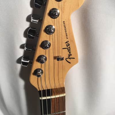 Fender American Elite Stratocaster HSS Shawbucker 2018 - Sunburst image 3