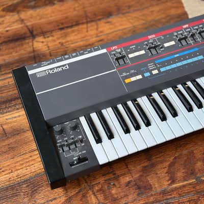 Roland Juno 106 Polyphonic Analogue Synthesizer image 13