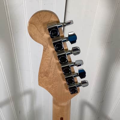 Fender MIM Stratocaster 1998 - White image 10