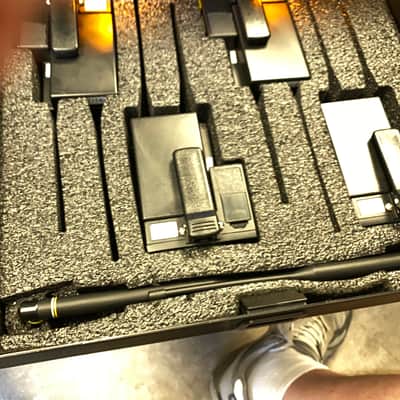 Telex RadioCom BTR80N-C5 + charging + packaging * not for use in the USA - must retune. image 3