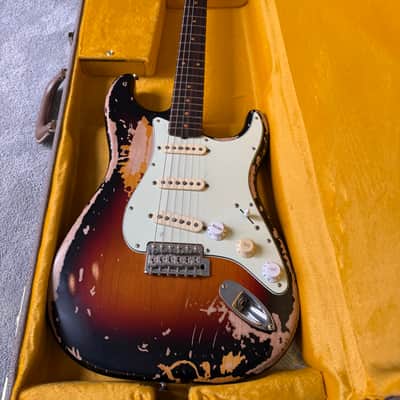 Fender Mike McCready Signature Stratocaster 3 Color Sunburst Relic image 3