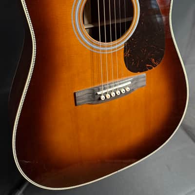Martin HD-28 (2026) 1933 Ambertone Dreadnought Acoustic Guitar Ambertone Finish w/ Case image 5
