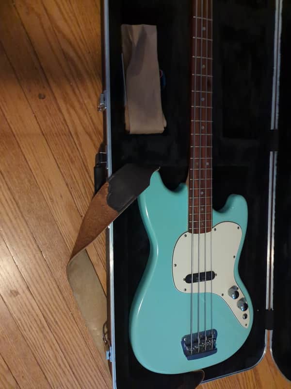 Squier Vista Musicmaster Bass | Reverb