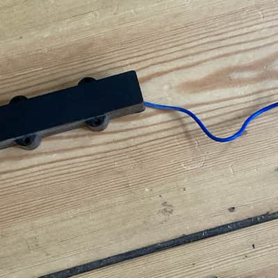 Stagg Fusion BC300 Jazz Bass Bridge Pickup image 2