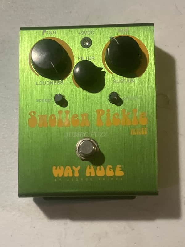 Way Huge WHE401 Swollen Pickle MkII Jumbo Fuzz 2010 - 2019 - Green image 1