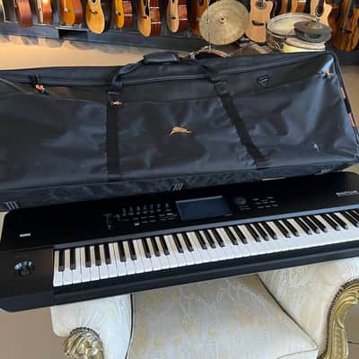 KORG Nautilus 73 + Bag image 15